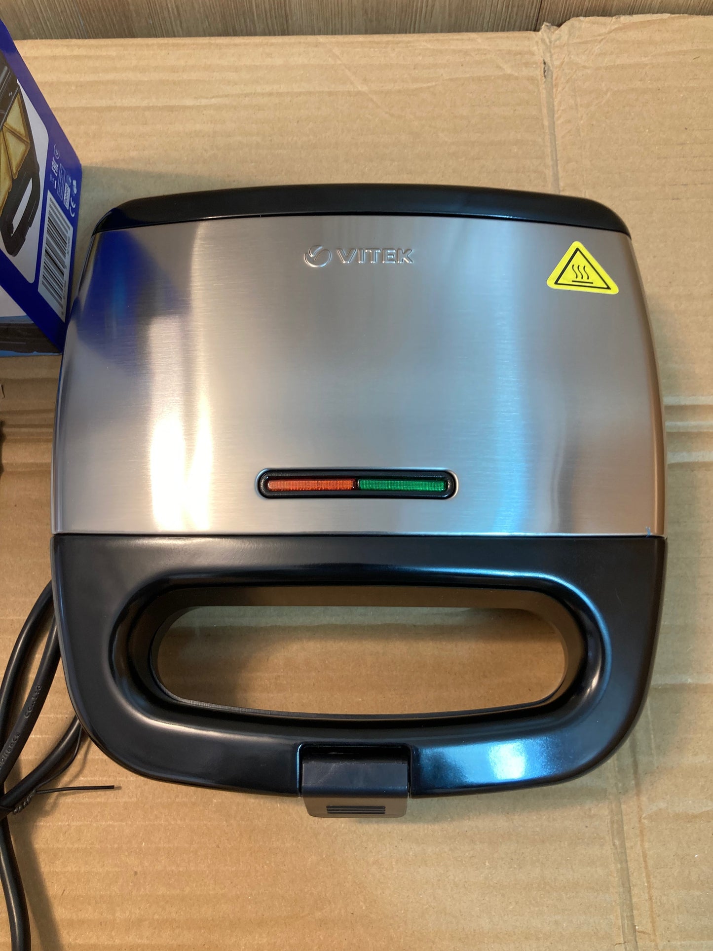 VITEK 750W Sandwich Maker VT-7147